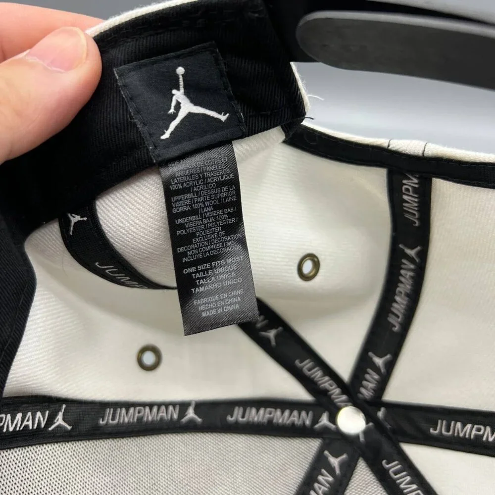 Air Jordan Hat Men Black White Embroidered Red Logo Jumpman Snap‎ Back Cap
